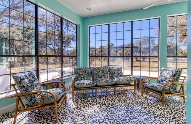 Spacious house on 60 acres with Frio River Access, Near Garner State Park