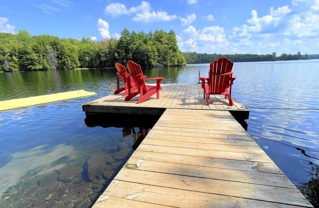 Spacious Lake Home on Chandos Lake