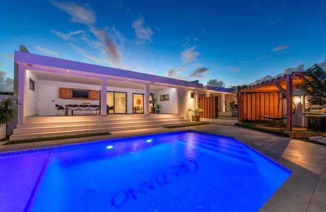 Spacious Luxury 5BR Villa with Private Pool at Casa Graziano by Bocobay