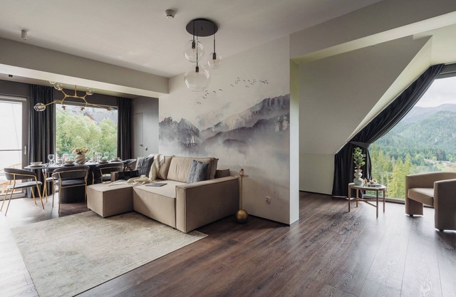 Spacious Mountain Apartment with 2 Bedrooms