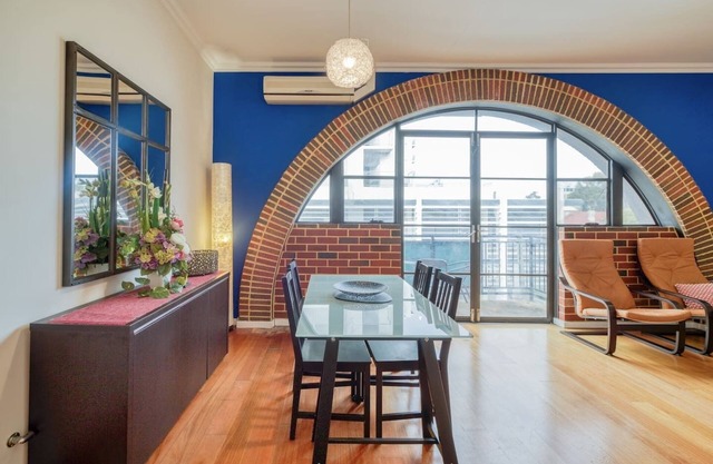 Spacious New York Style Loft with Balcony