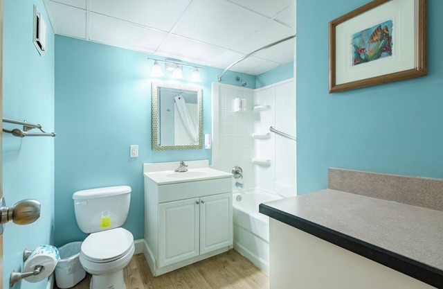 Spacious One Bedroom Condo