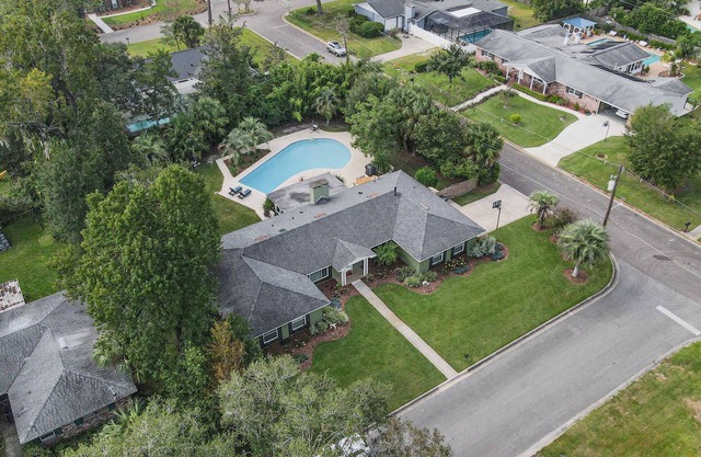 Spacious Pool Home 3 Miles to UF!