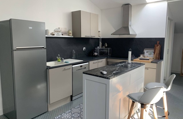 Spacious, quiet and cosy apartment, city center, sleeps 7-8