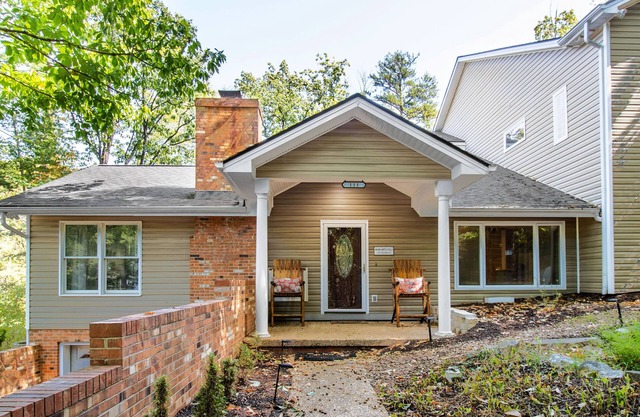 Spacious Retreat with Hot Tub, Game Rooms & Theater