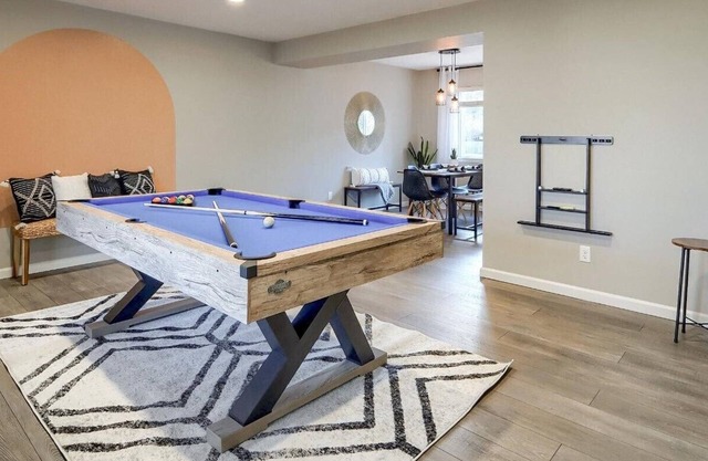 Spacious Rocky Mountain Home w/EPIC Bar, Pool Table, Game Rooms & more 5BR/4BA