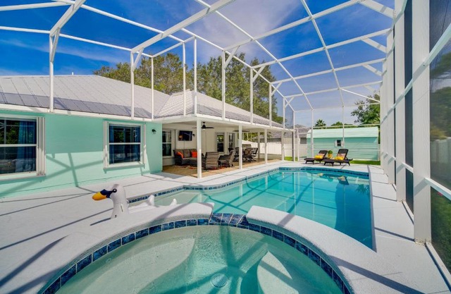 Spacious Sebastian Retreat Lanai and Private Pool!