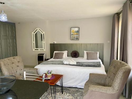 Spacious Studio in New Chadcombe - 2316