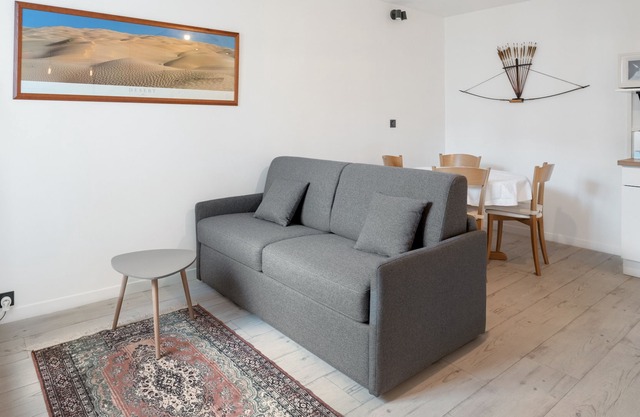 Spacious studio in Vanves near Paris - Welkeys