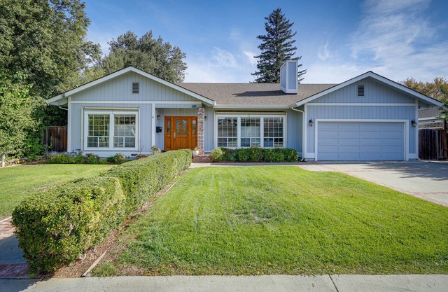 Spacious Sunnyvale Home w/ Yard: 11 Mi to San Jose