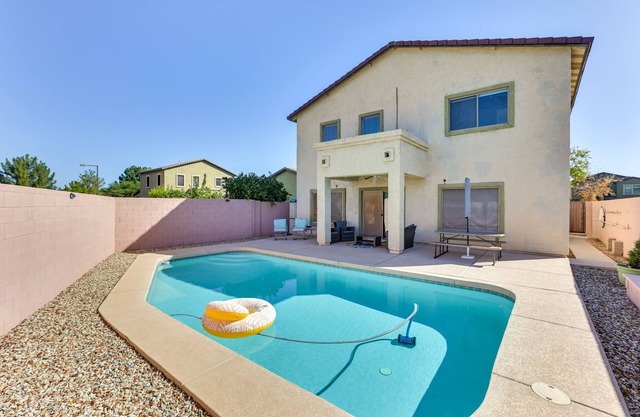 Spacious Surprise Home w/Outdoor Pool + Game Room