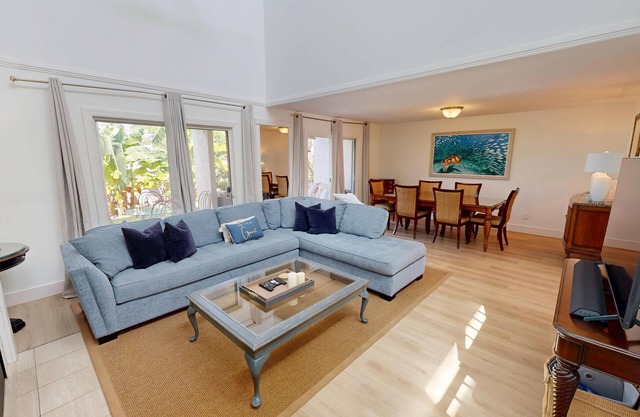 Spacious Townhome Shoreline Garden 2