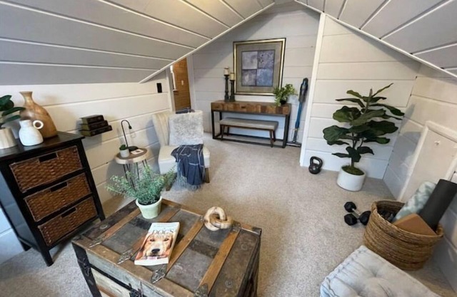 SPAM® Fan Retreat in Austinn3 Bed, 2 Bath Home with Gym & Playroom