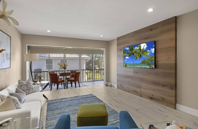 Spanish Cay F7 - Contemporary design ~ One of a kind