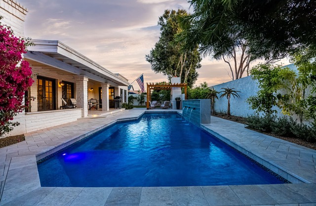 Spanish Farmhouse in Biltmore w/Heated Pool, Outdoor Fireplace & Hot Tub.