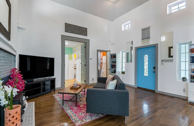 Spanish Style Casita 2BR/2BA Dogs Welcome