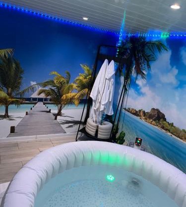 Sparadisejacuzzi