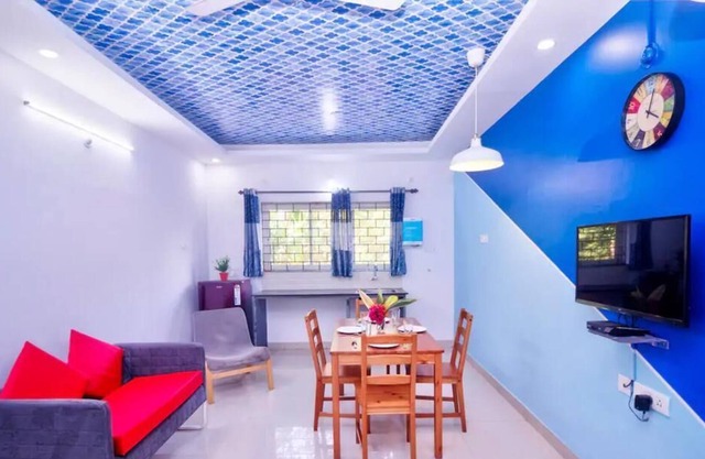 SPARKLING APARTMENT WITH POOL, WIFI (2BHK X2)