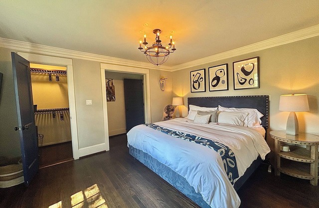 Special! Canton Street Noble Cottage steps to restaurants, gallery, live music