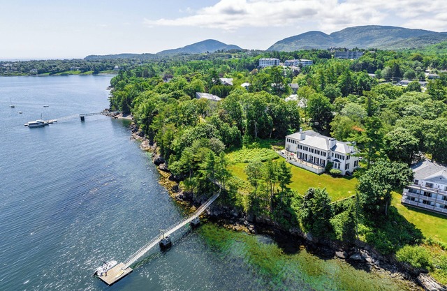 Special Fall Rates! Historic estate close to Bar Harbor Village with ocean views