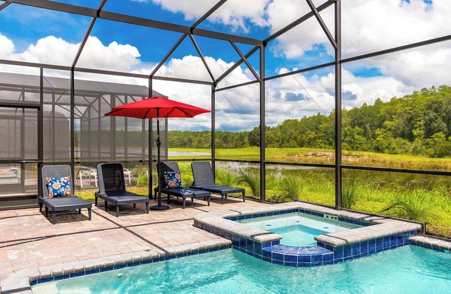 Special Offer! Lake View/Themed BR/Pool/SPA 22093