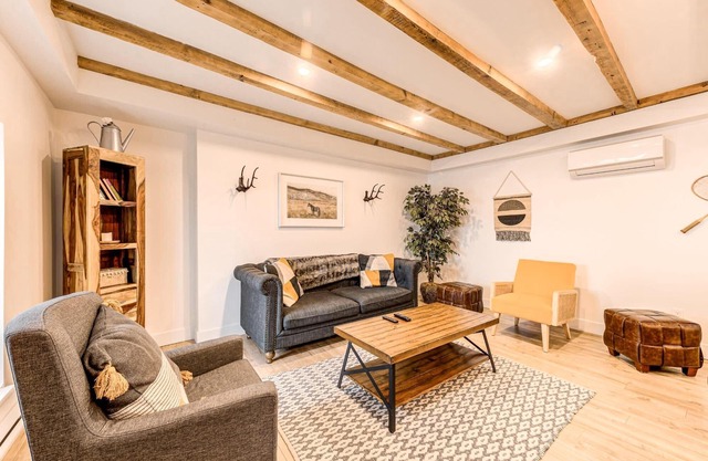 Spectacular 3 Bedroom Old Quebec Penthouse