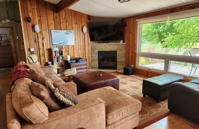 Spectacular Lakefront Cottage Retreat on Lake Couchiching sitting on 3/4 acres.