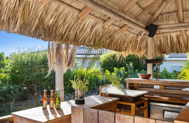 Spectacular Ocean views * Infinity pool * Hot Tub
