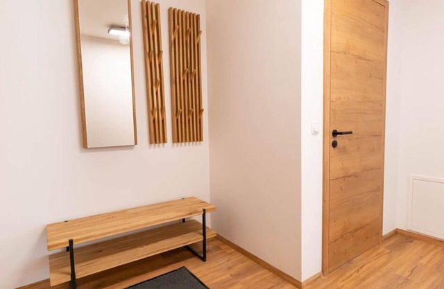 Spiegelmeise - 2 bedrooms, 2 bathrooms - Waldrand Apartments