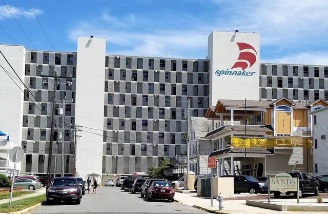 Spinnaker 2 Bedroom 2 Bath Condo. Elevator