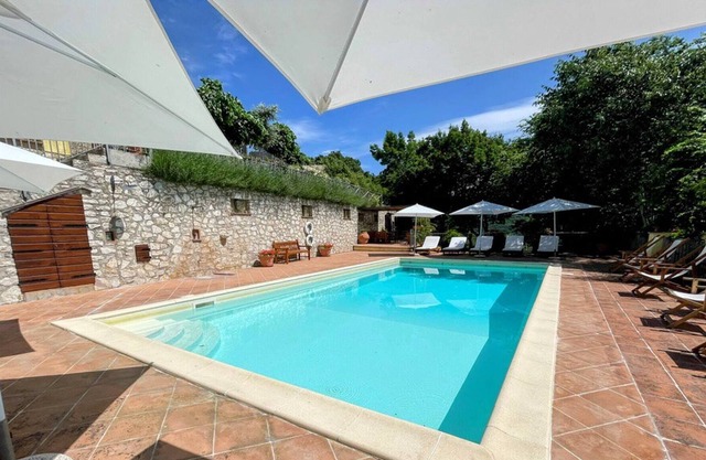 spoleto country park is a wonderland for everyone and sleeps 32 of all ages