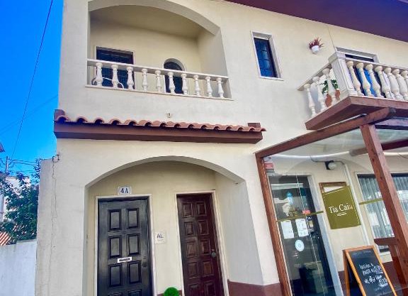 Spray B&B Nazare Mini bar, European style