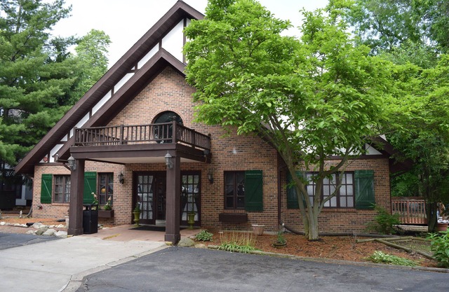 Spring House Inn