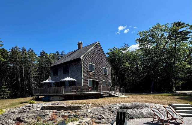 Spruce Ledge - mid-coast Maine. ocean views w deep water access. sauna. retreat.
