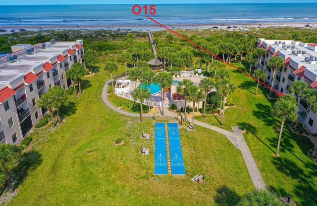 St. Augustine Beach, Florida: 2 bed/2 bath (Beachfront PetFriendly Free Parking)