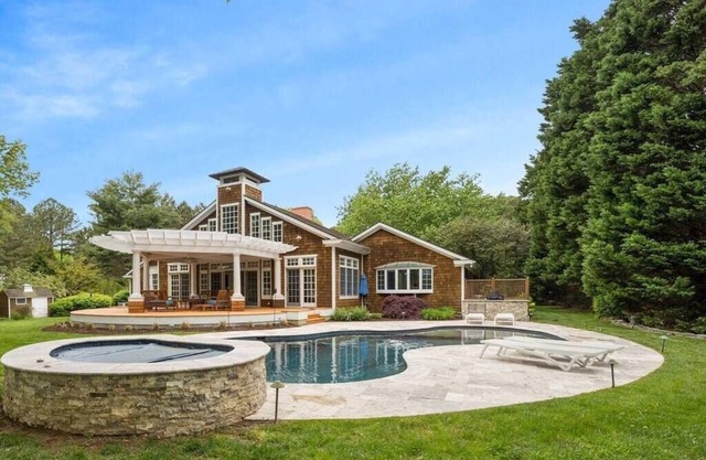 St. Michaels Escape | Pool, Hot Tub & Fire Pit