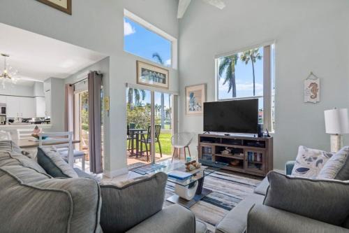 St Pete Isla Vista Verde North Mirada Townhome 3 2