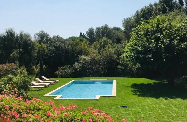 ST Tropez/Family friendly villa, 5 min drive from Place des Lices and the beach