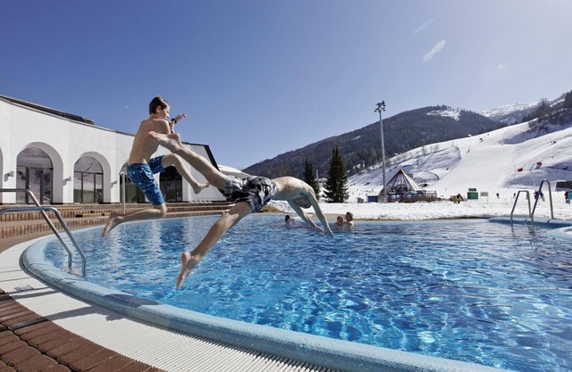 Standard Familienzimmer Frühstück - Hotel Gut Trattlerhof & Chalets