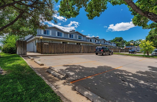 Stanford Ave Pueblo, Colorado 7