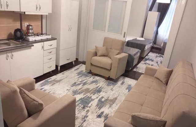 STAR HOME