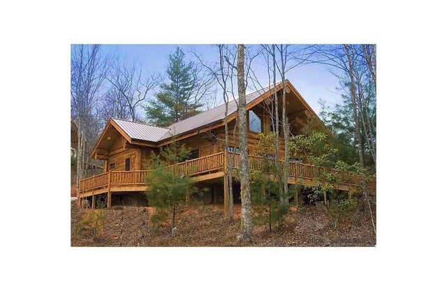 Stargazer - Free Brewery Tours + Modern-Rustic Cabin