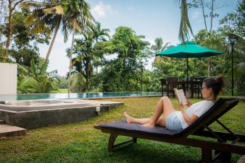 Stationmaster's Lodge Polhena