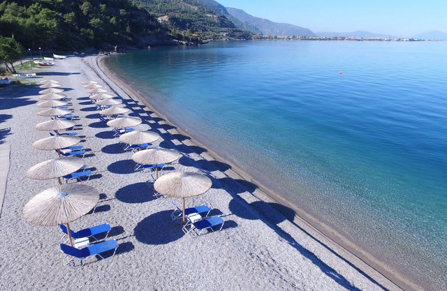 Stavento beach front suites