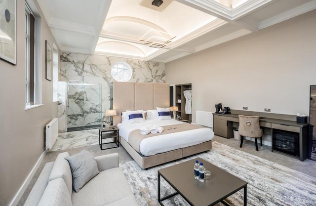 Stay Hotel