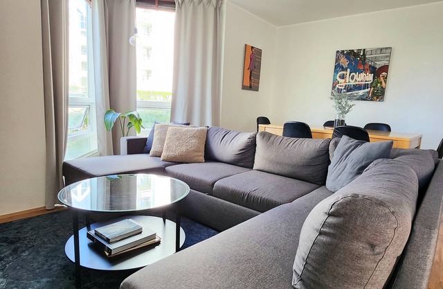 Stay in Comfort, At the Heart of Town