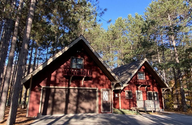 Stay-N-Play Chalet! Rate discounts are in effect through March. Book Now!