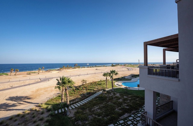 Stayr Somabay - Bay life home rentals