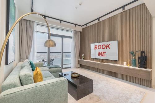 StayShort - 1 Bedroom in Marina Vista with Full Palm Views