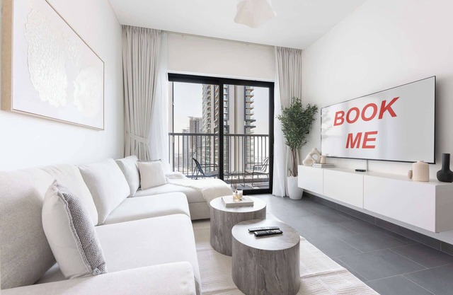 StayShort - Meydan Apartment Sleeps 5 in a Great Location!
